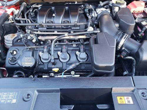 seven-t-seven-street-engine-bay-6